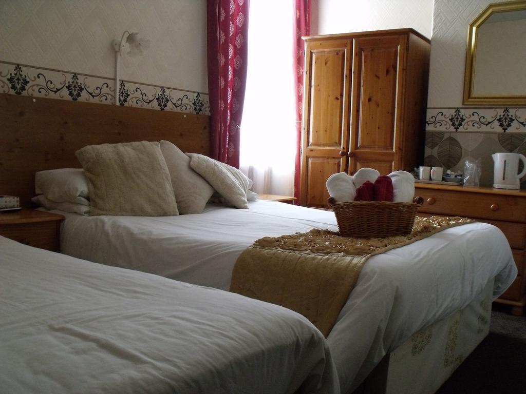 The Derby Hotel Blackpool Room photo