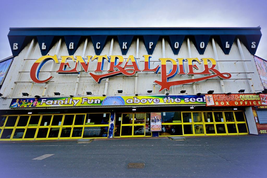 The Derby Hotel Blackpool Exterior photo